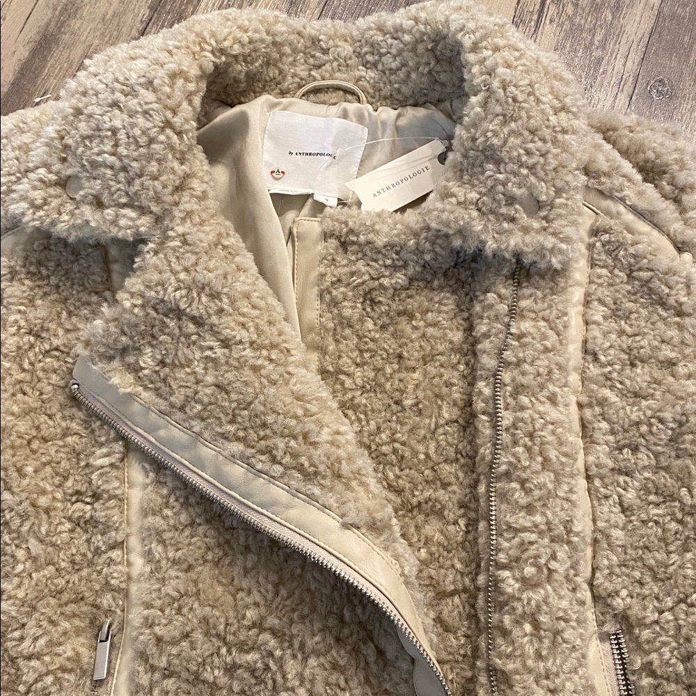 ANTHROPOLOGIE Sherpa Teddy Vest Women's Size SMALL - Picture 9 of 14